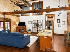Three Chances Historic Uptown Loft! - Image 3