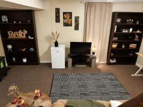 Private Cozy Suite | Near Downtown Bancroft - Image 4