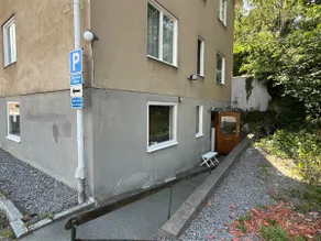 Basement Apartment - Image 2