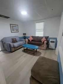 Renovated 3BD apt Pet Friendly and 8 min to beach - Image 3