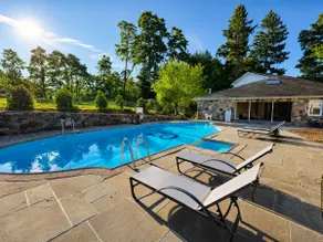 Luxury Home, Heated Pool, Theater, & More Near NYC - Image 5