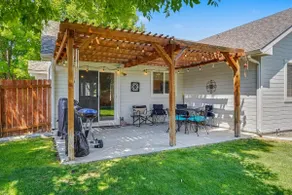 Peaceful 3BR,2BA/ Backyard Oasis! - Image 3