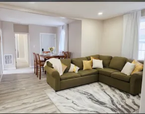 Beautiful apartment completely renovated. - Image 2