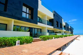 Splendid 3BR beachfront villa for 9 Yucalpeten Marina Resort - Image 3