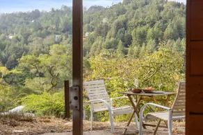 Enchanted Waterfall Escape: Hot tub & Views - Image 5