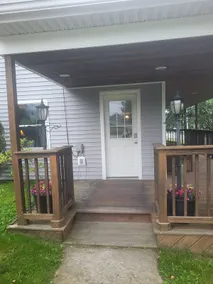 Large country home in Plymouth - Image 3