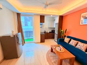 Luxury 1BHK | Golf Course Road | Self Check-in - Image 5