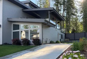 Shuswap Rockbluffs Suite - Image 3