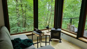 Squirrel Premium Hideaway | House in the forest & cinema - Image 3