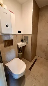 Modern studio | Smart TV | Parking | Airport - Image 5