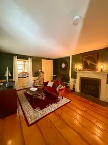 The Abbott Allen House | Historic Downtown Luxury - Image 2