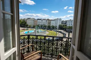 Antwerp-south 70 m2 boutique suite nr 3 AC balcony bath - Image 2