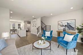Beautiful Home with a Quiet Forest View - Image 2