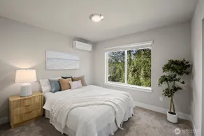 Beautiful Home with a Quiet Forest View - Image 5