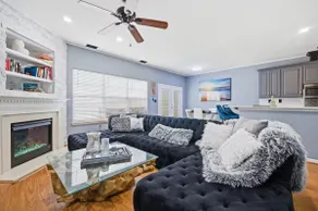 The Phoenix: 4BR Lakeside Retreat - Image 5