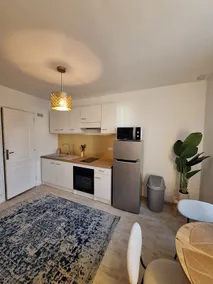 Cozy apartment in the heart of Draguignan. - Image 3