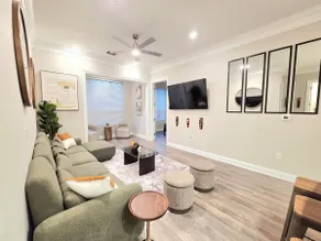 2BR Haven Suite in Downtown/midtown - Image 4