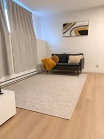 Modern Riverview Suite Near Downtown Moncton - Image 4
