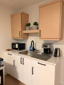 Modern Riverview Suite Near Downtown Moncton - Image 3