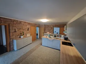 Spacious apartment for workers and vacationers - Image 3
