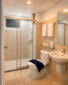 Twin Bed Phuket Old Town Fast Wifi Netflix GymPool - Image 5