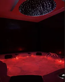 House for 2 with 5-seater Jacuzzi LE PAS SAGE - Image 3