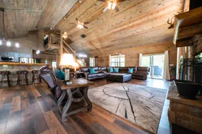 Serenity Ridge sleeps 20, a Lux Log Estate w Views - Image 3