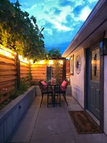 The Green Door - Private 2 Bedroom Cabin - Image 2