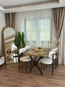Bright Modern Flat | Relaxing Garden, Near Shops - Image 4