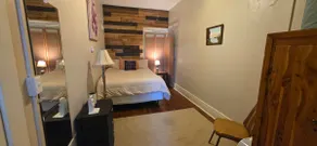 Valerie's Loft - Image 2