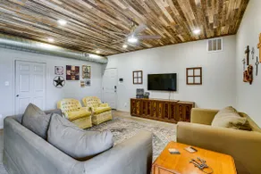 9 Mi to Dtwn: Barndominium in Lubbock - Image 5