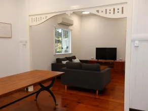 Gympie Cottage - Image 2