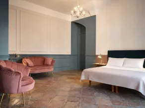 Old Town Elegant Apartment in Anguillara - Image 2