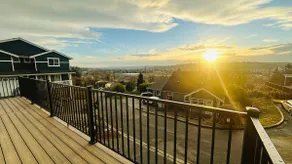 Luxury Multi-Level Suite with Deck & Mountain View - Image 3