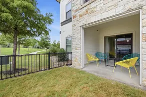 1st floor with Yard, King Bed, Pool&More near ATX - Image 5