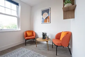 The Amber Suite | Luxury Apartment in Whitstable - Image 4