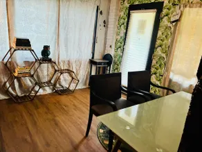 Boutique Boho Apartment sleeps 7! - Image 2