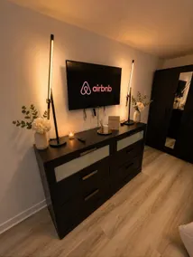 Stunning 2 Beds in 1 BedRoom in Laval! - Image 5