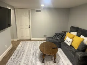 Spacious 1-BR Apartment in Salem near Bush Park - Image 4