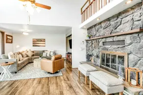 3BR Lakefront | Dock | Fireplace | Balcony - Image 5