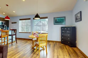 1BR Cozy Waterfront Studio Rental - Image 5