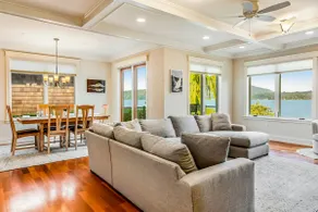Lovely 3BR Lakefront - Dock - Fireplace - Image 5
