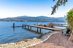 Lovely 3BR Lakefront - Dock - Fireplace - Image 3