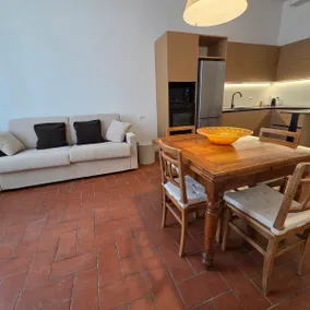 La Finestrella Suite Apartment - Image 3