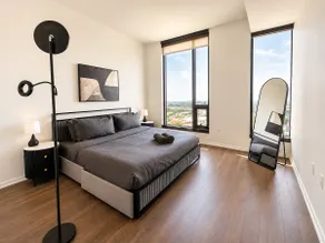 3BR Penthouse | Tysons Skyline Views | 85 in TV - Image 4