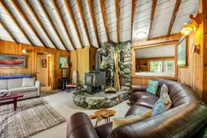 1BR Dog Friendly | WoodStove | Deck | Firepit - Image 2