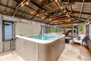 4BR lake oasis with hot tub, firepit, & game room - Image 4