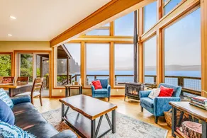 Stunning 3BR Oceanfront Dog Friendly - Dock - Image 5