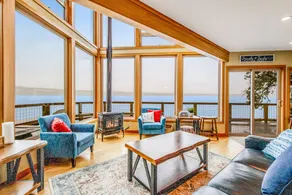 Stunning 3BR Oceanfront Dog Friendly - Dock - Image 2