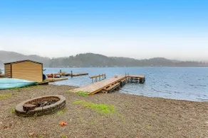 1BR lakefront guest house with kayaks & game table - Image 3